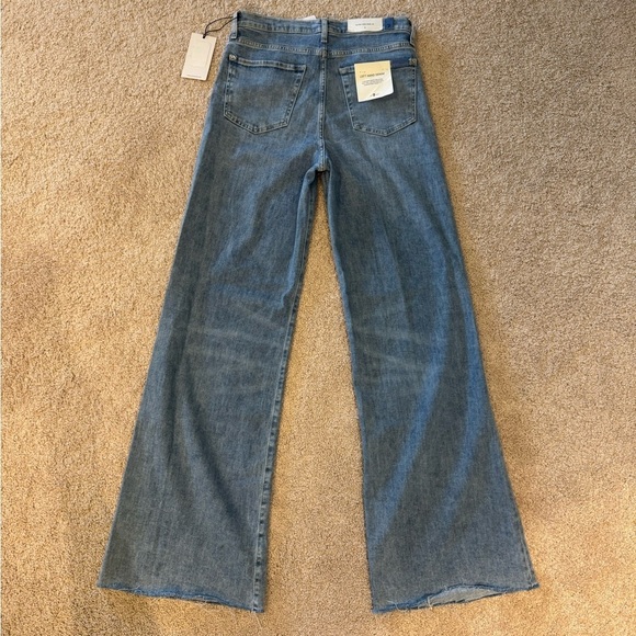 7 For All Mankind High Rise Flare Blue Jeans - Picture 4 of 16